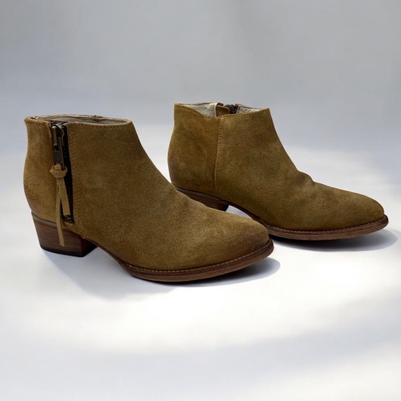 Women's Size 7 FREEBIRD by Steven 79505 Leather Ankle Boots Western Chic - Picture 4 of 10